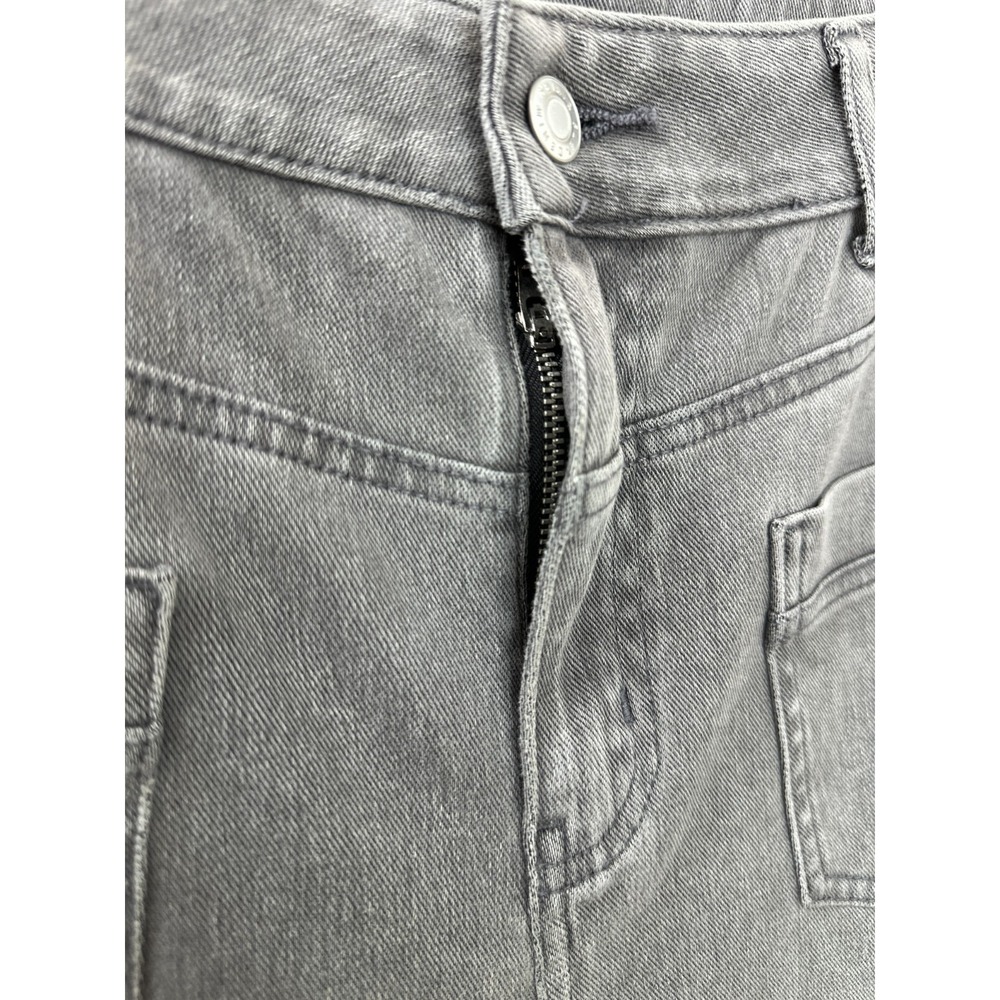 New Halara Flex Mid Rise Straight Leg Casual Jeans Pockets Gray Large Soft Denim - Picture 3 of 16